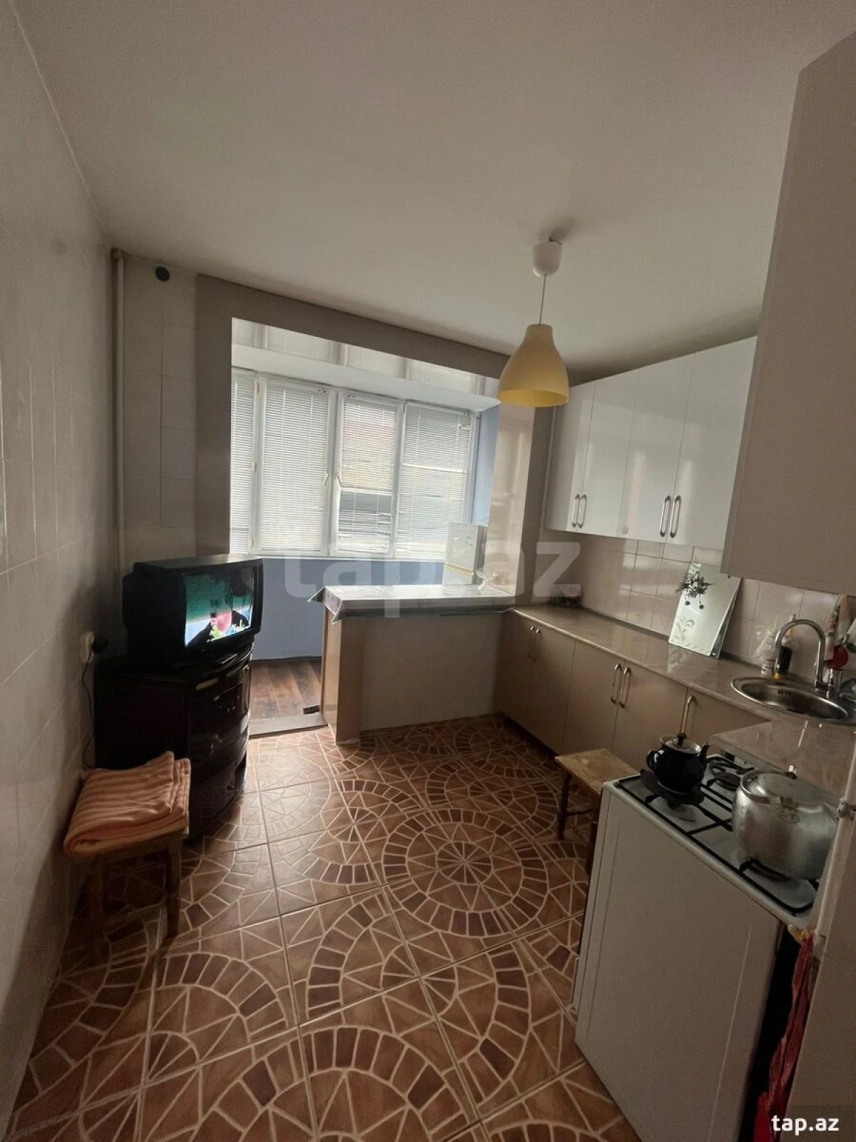 Satılır 2 otaqlı mənzil 60 m²