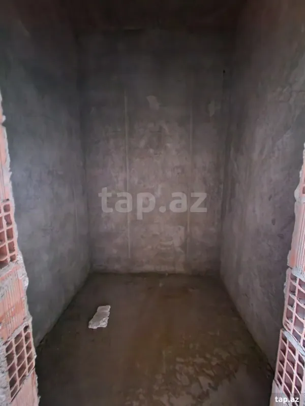 Satılır 3 otaqlı yeni tikili 130 m²