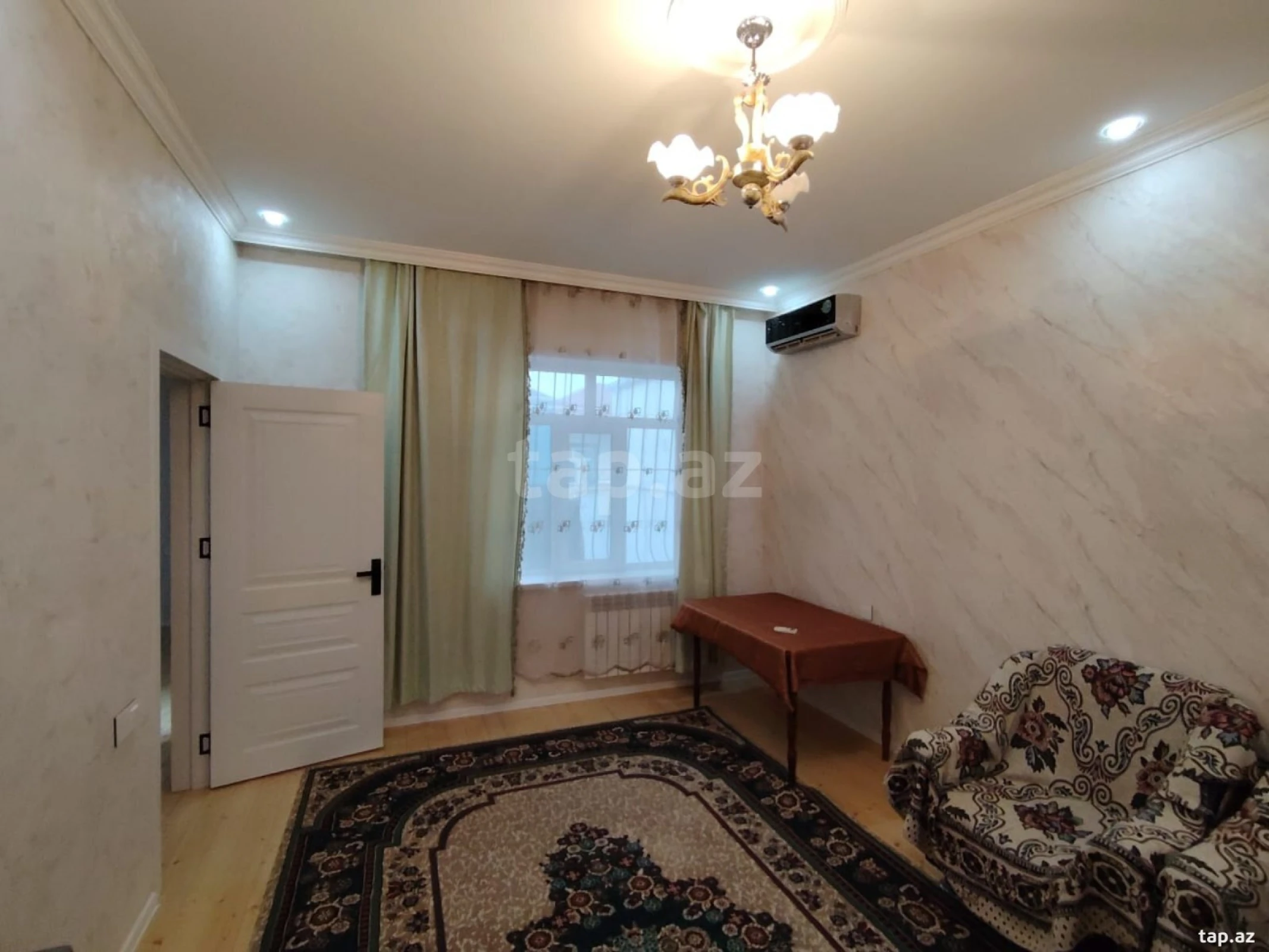 Kirayə verilir 3 otaqlı həyət evi