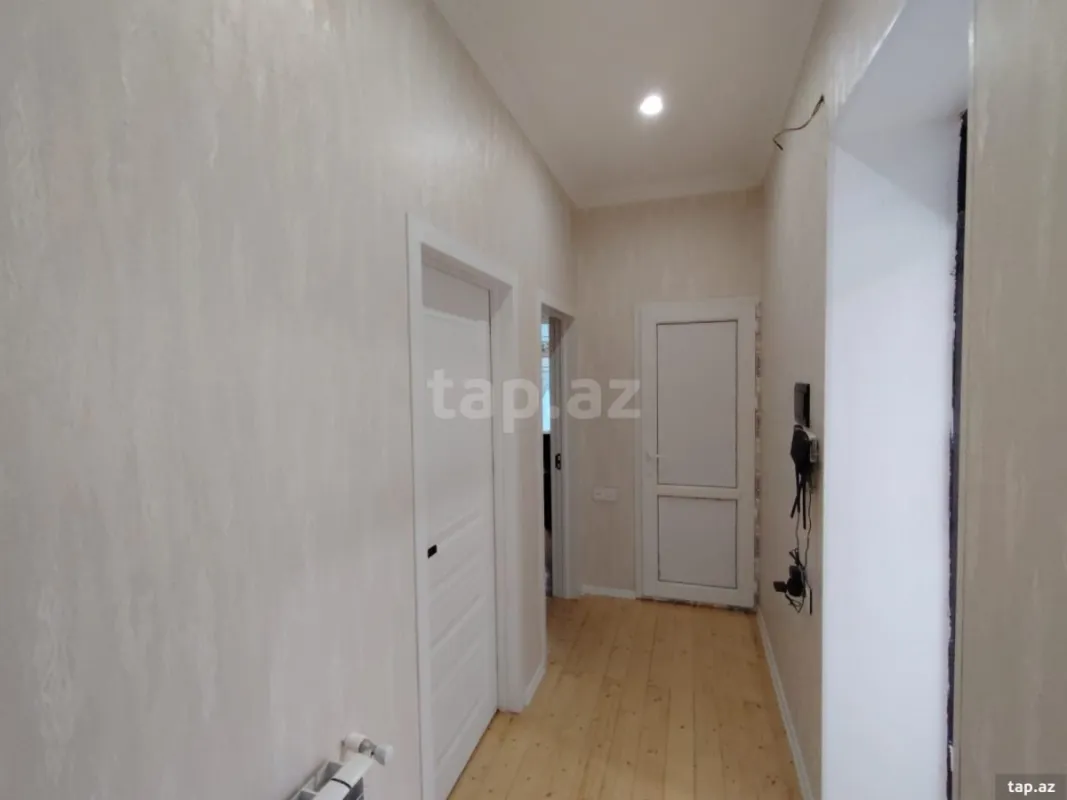 Kirayə verilir 3 otaqlı həyət evi