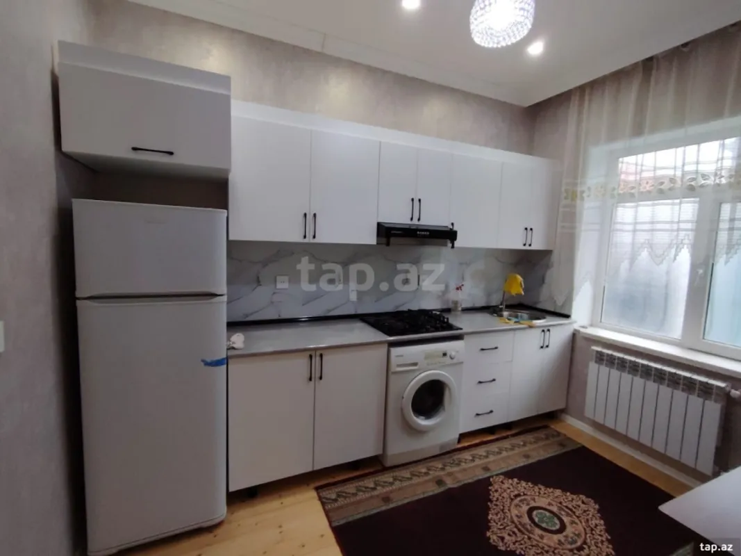 Kirayə verilir 3 otaqlı həyət evi