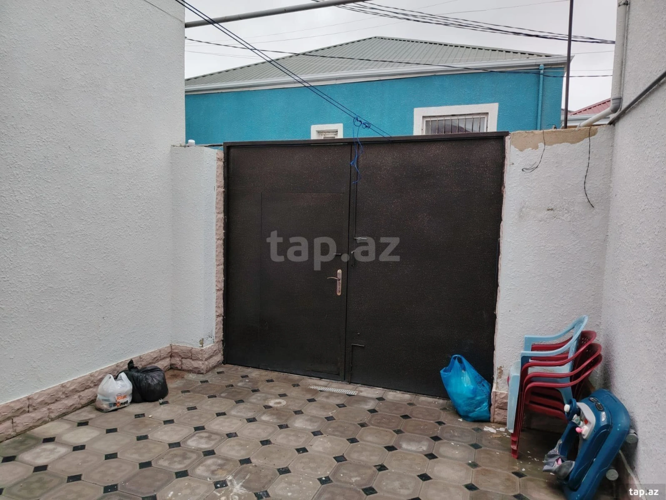 Kirayə verilir 3 otaqlı həyət evi