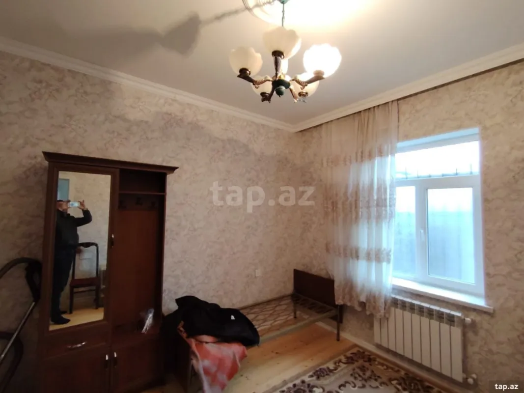 Kirayə verilir 3 otaqlı həyət evi