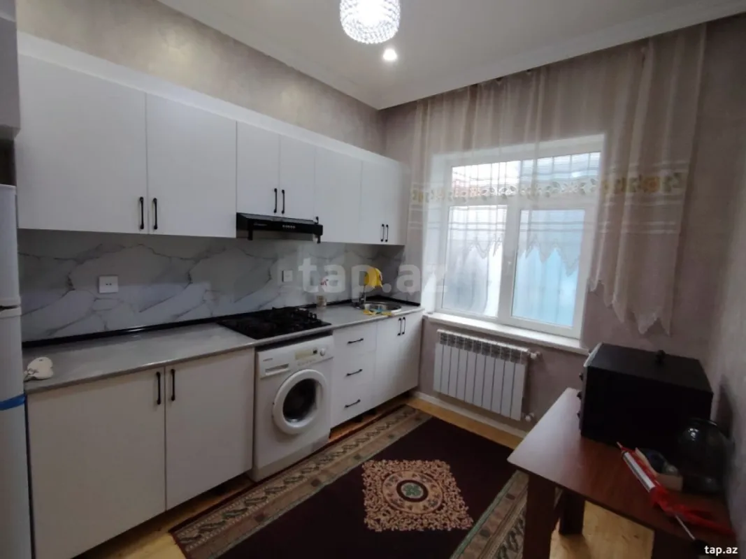 Kirayə verilir 3 otaqlı həyət evi