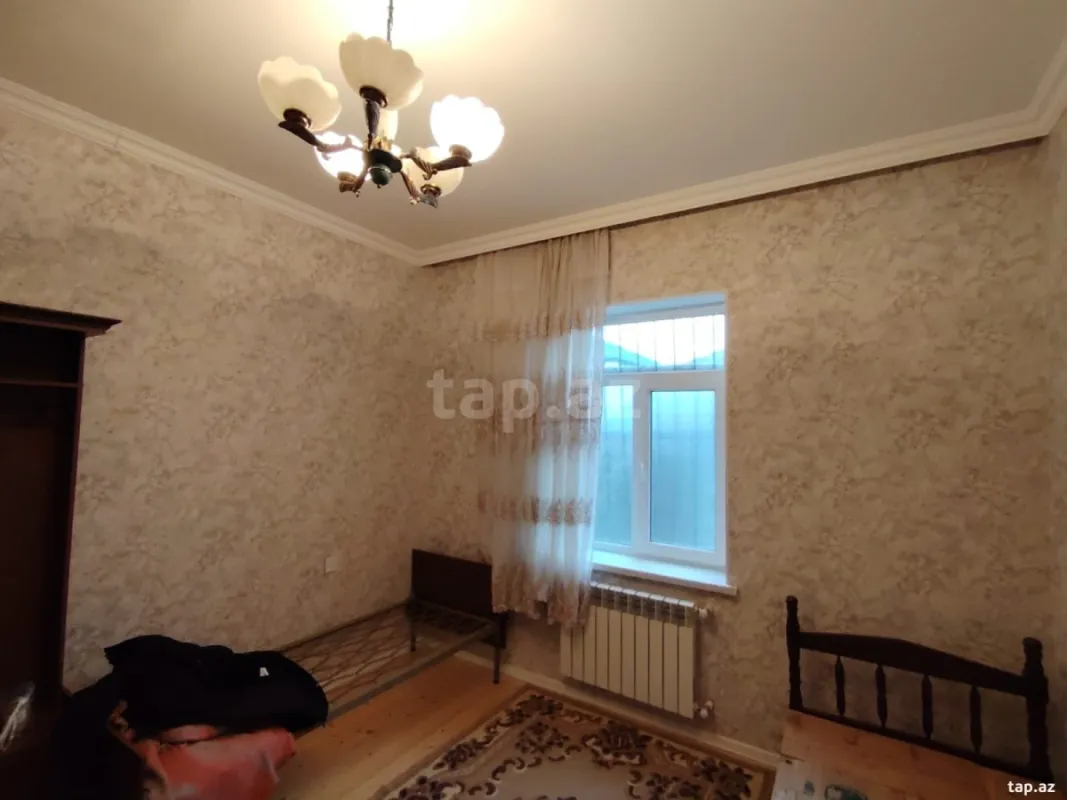 Kirayə verilir 3 otaqlı həyət evi