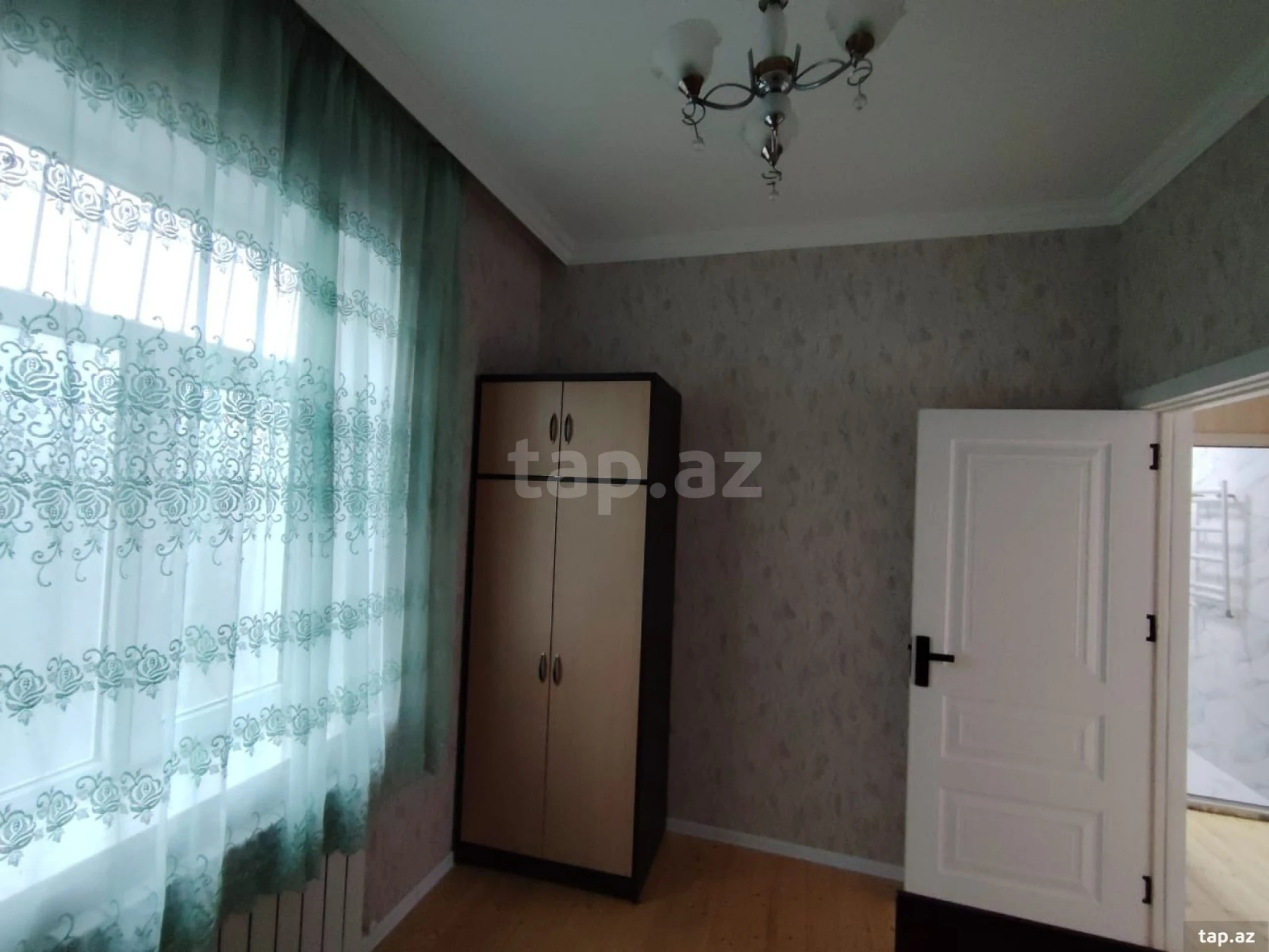 Kirayə verilir 3 otaqlı həyət evi