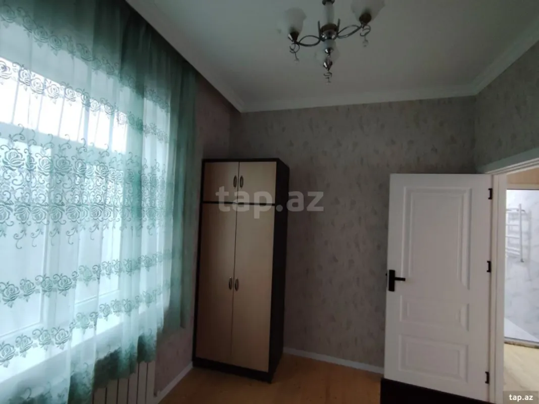 Kirayə verilir 3 otaqlı həyət evi