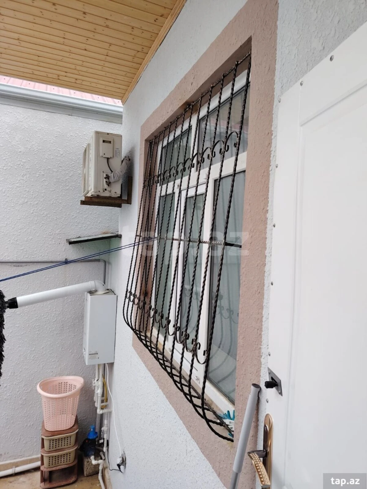 Kirayə verilir 3 otaqlı həyət evi