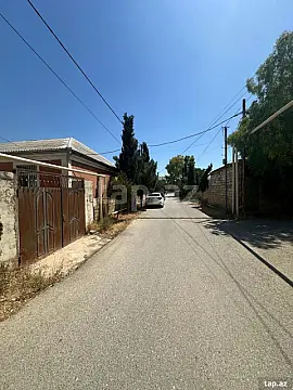 Satılır 4 otaqlı həyət evi