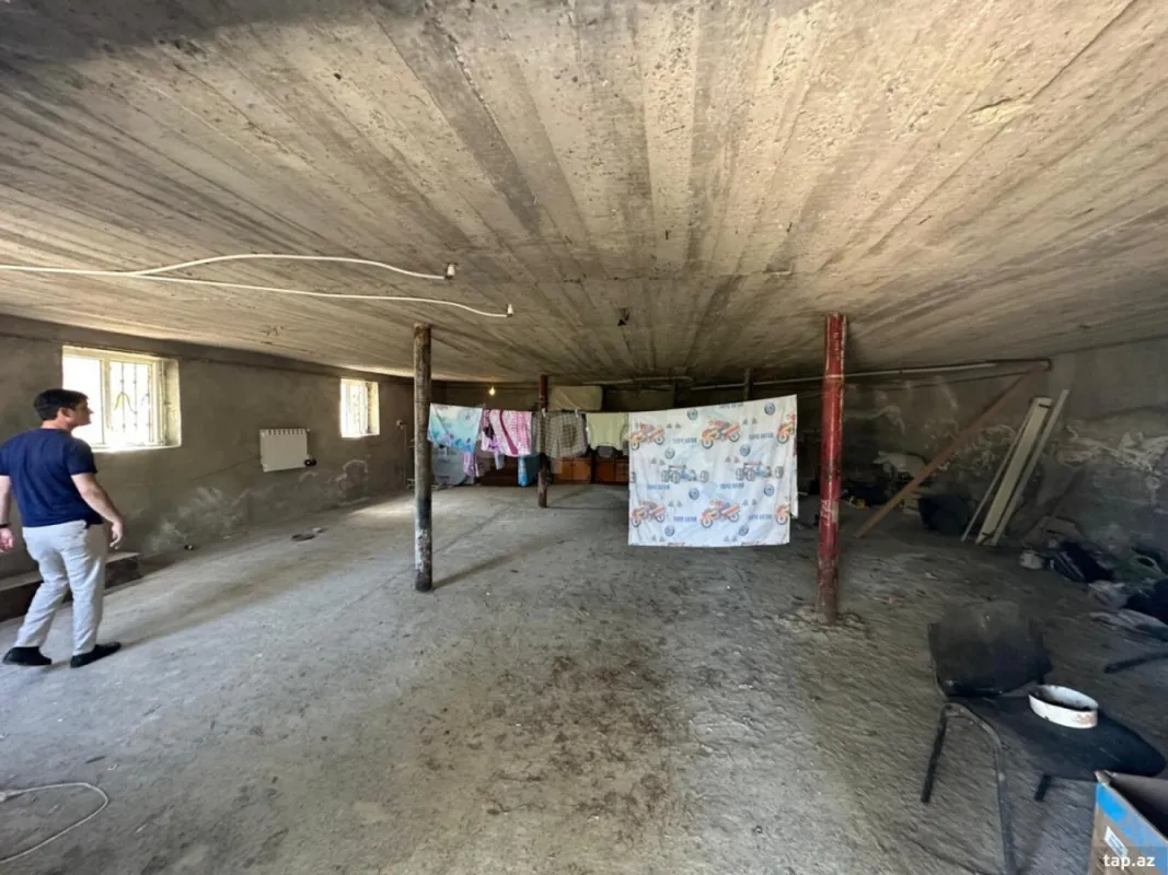 Satılır 4 otaqlı həyət evi