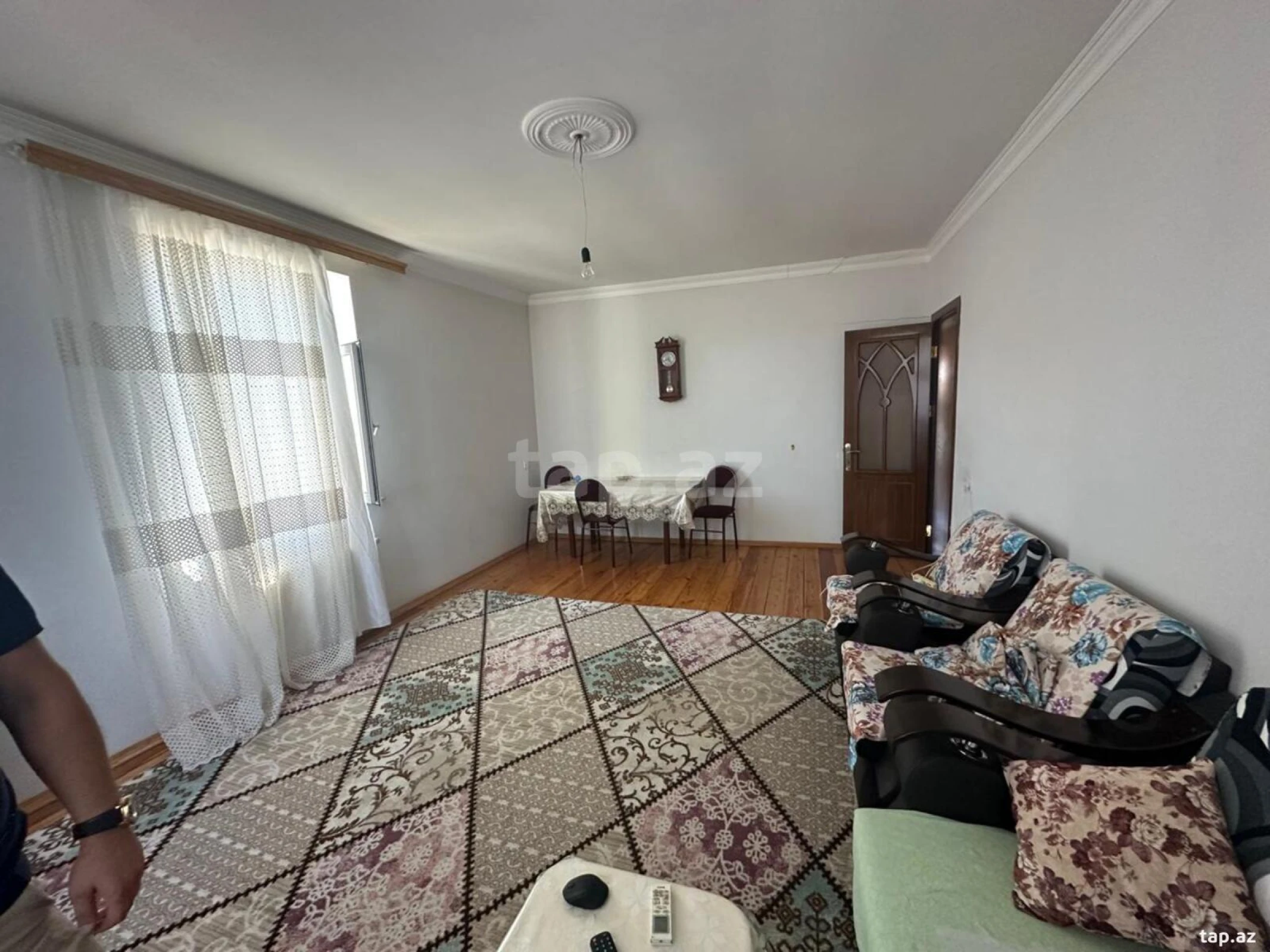 Satılır 4 otaqlı həyət evi