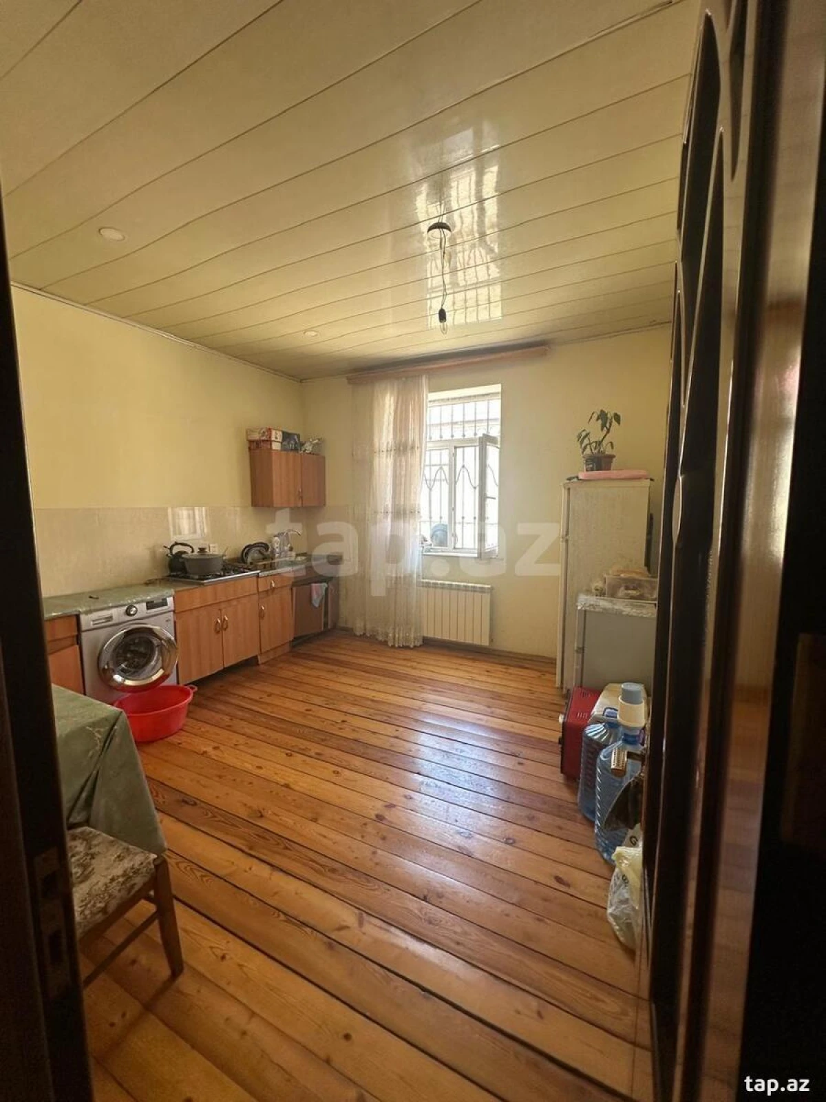 Satılır 4 otaqlı həyət evi