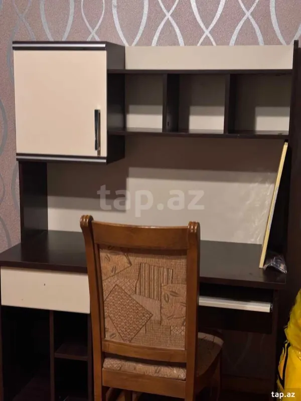 Kirayə verilir 3 otaqlı yeni tikili 130 m²