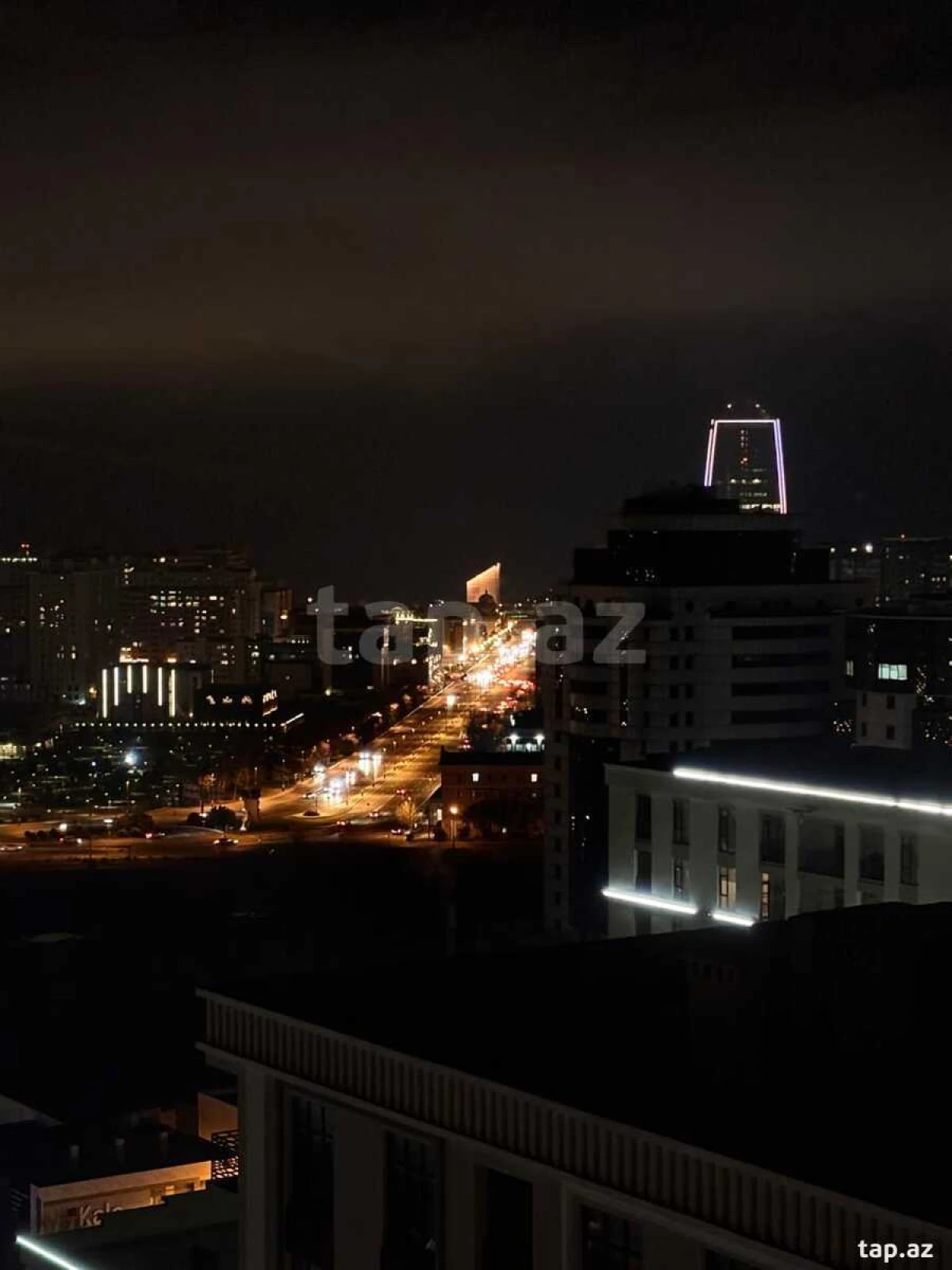 Kirayə verilir 3 otaqlı yeni tikili 130 m²