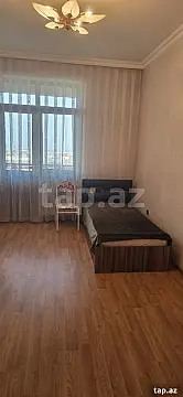 Kirayə verilir 3 otaqlı yeni tikili 150 m²