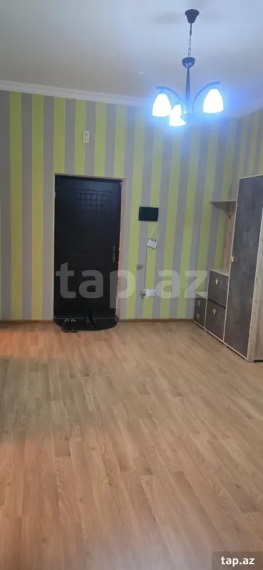 Kirayə verilir 3 otaqlı yeni tikili 150 m²