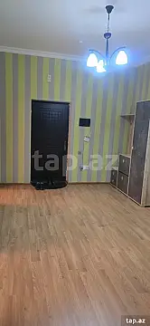 Kirayə verilir 3 otaqlı yeni tikili 150 m²