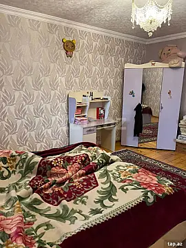 Kirayə verilir 3 otaqlı həyət evi