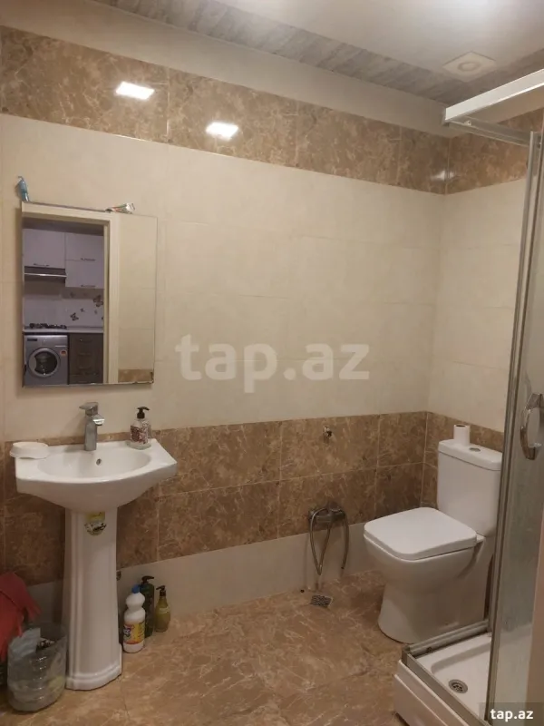 Kirayə verilir 2 otaqlı yeni tikili 58 m²