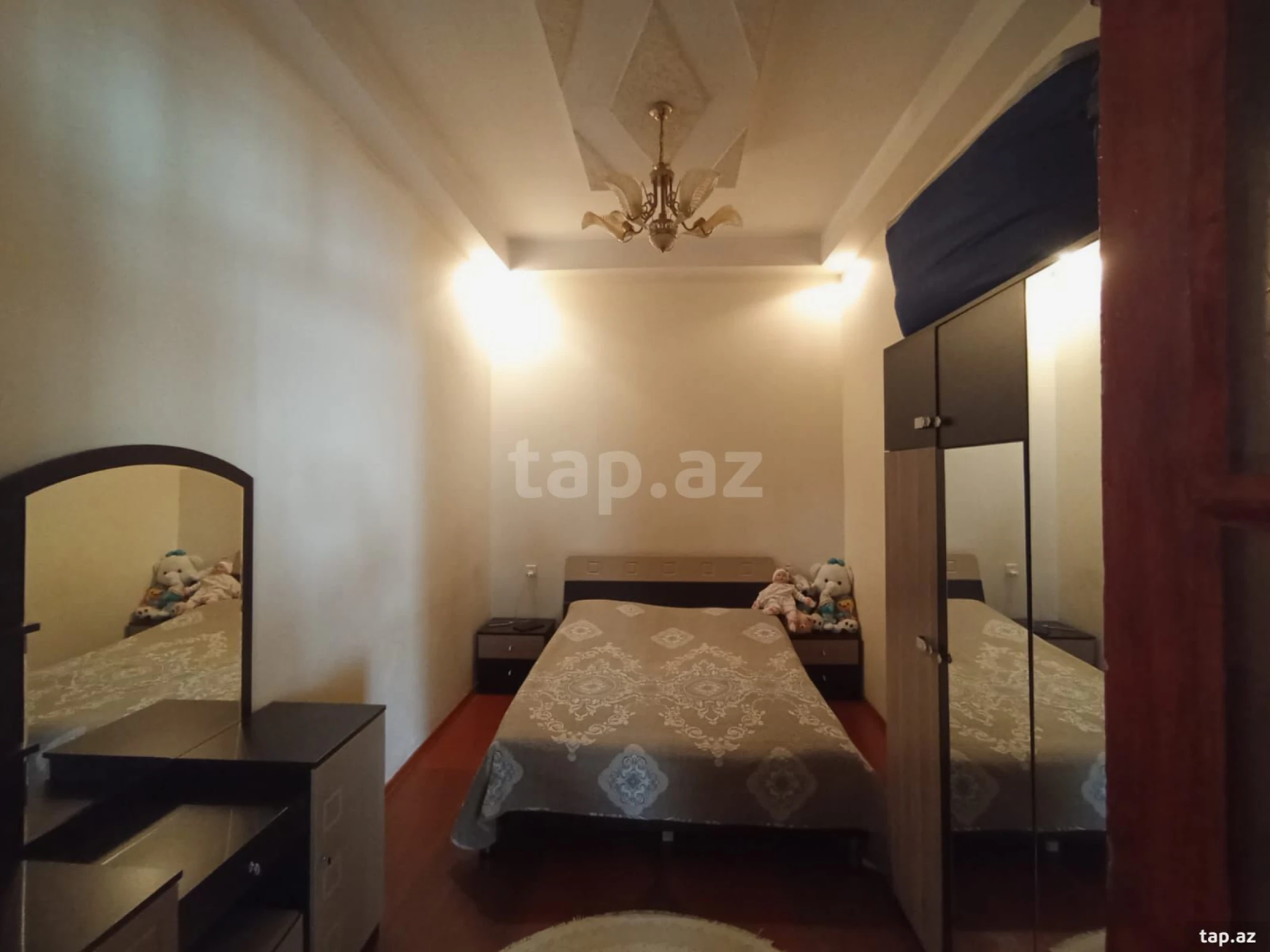 Satılır 4 otaqlı həyət evi 100 m²