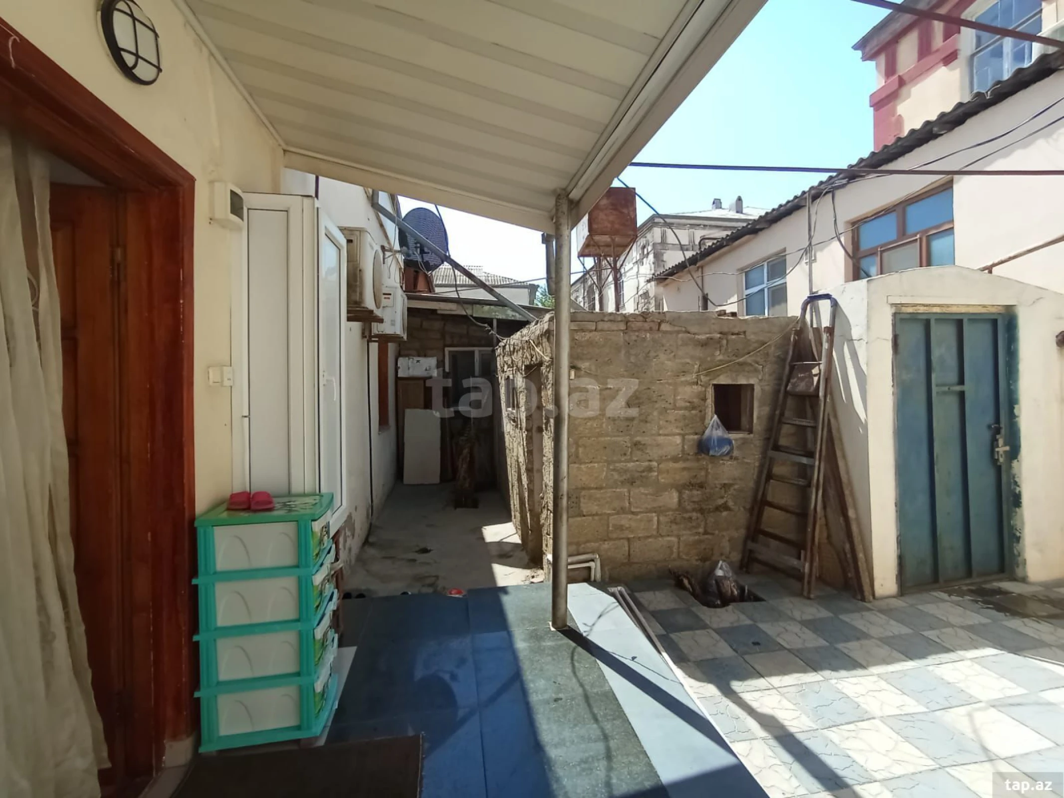 Satılır 4 otaqlı həyət evi 100 m²