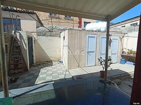 Satılır 4 otaqlı həyət evi 100 m²
