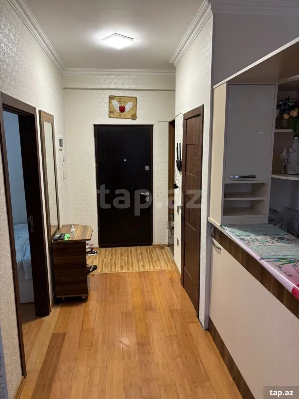 Kirayə verilir 2 otaqlı mənzil 42 m²