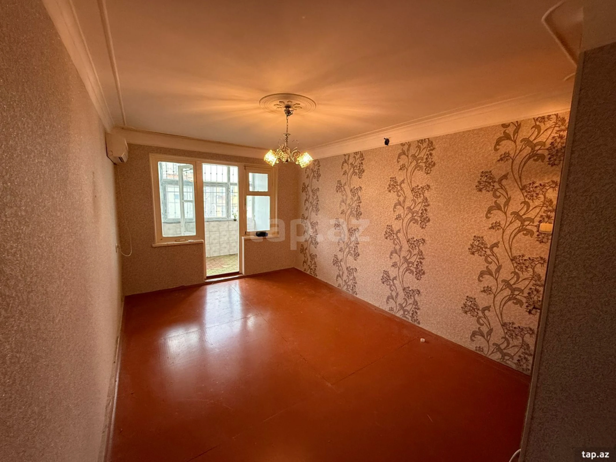 Satılır 1 otaqlı mənzil 36 m²