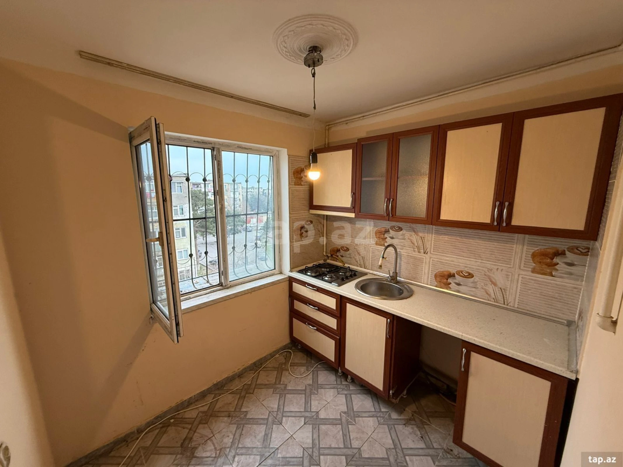 Satılır 1 otaqlı mənzil 36 m²