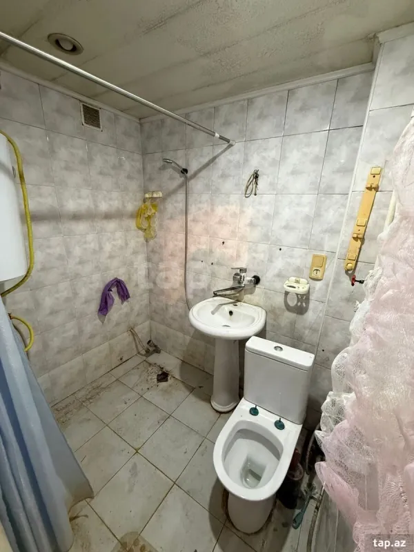 Satılır 1 otaqlı mənzil 36 m²