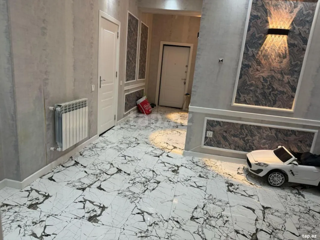 Satılır 3 otaqlı yeni tikili 112 m²