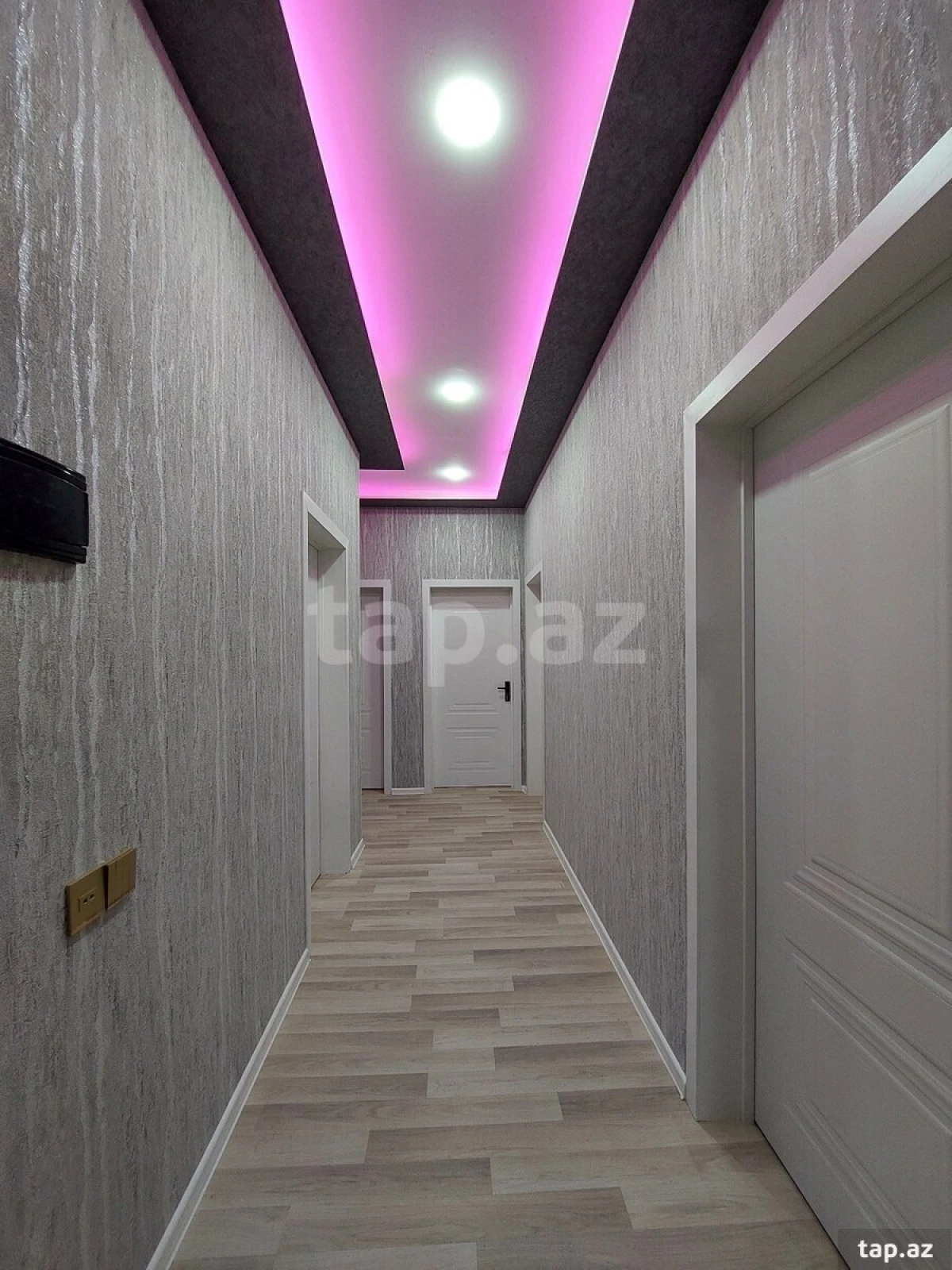 Satılır 4 otaqlı həyət evi