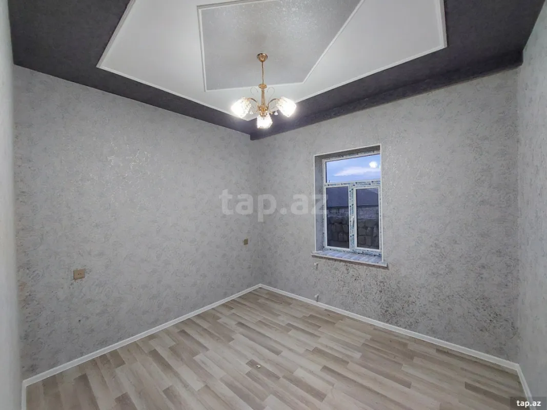 Satılır 4 otaqlı həyət evi