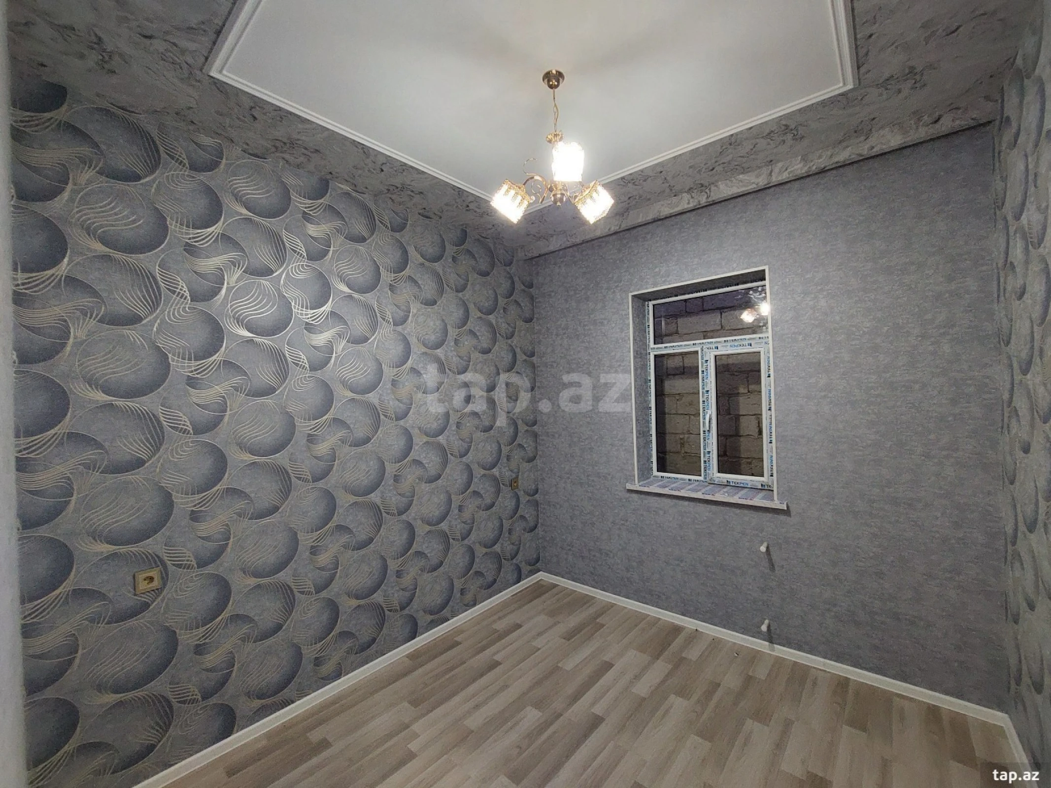 Satılır 4 otaqlı həyət evi 200 m²