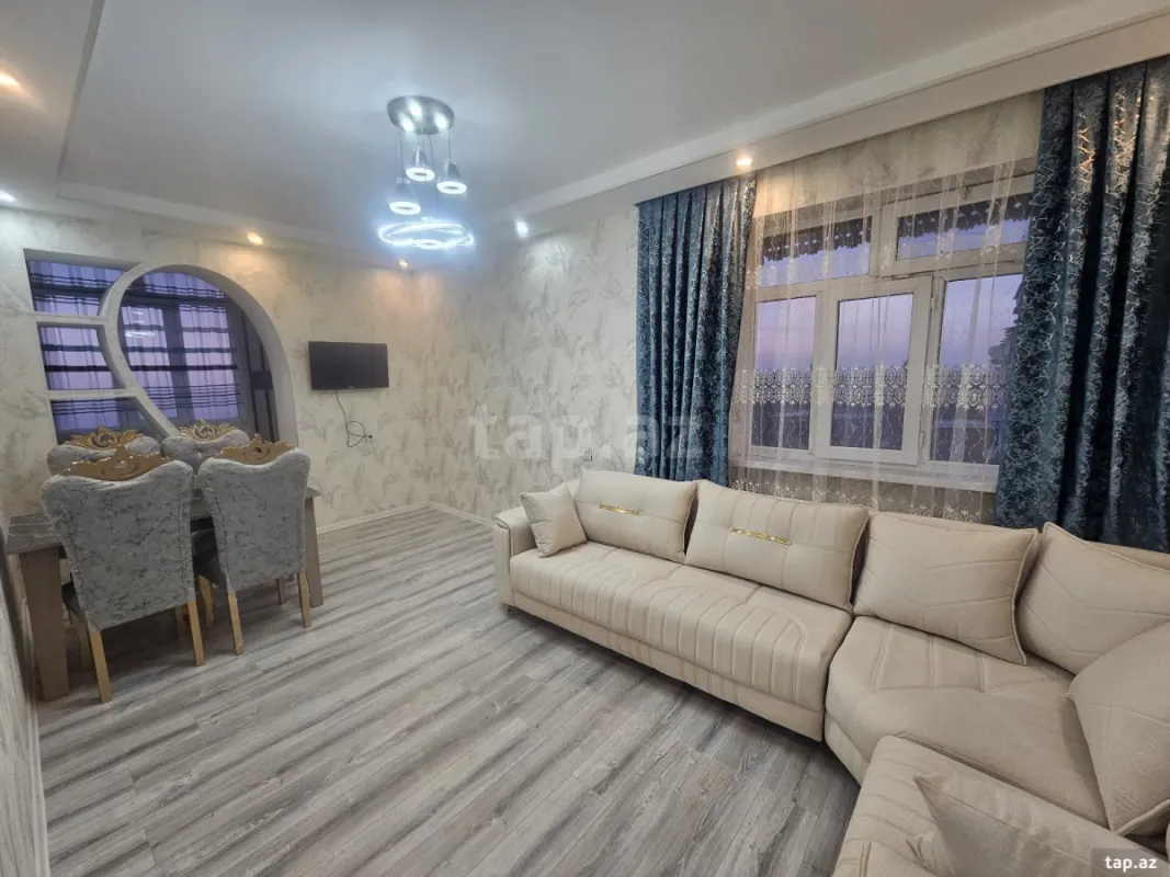 Satılır 2 otaqlı mənzil 42 m²