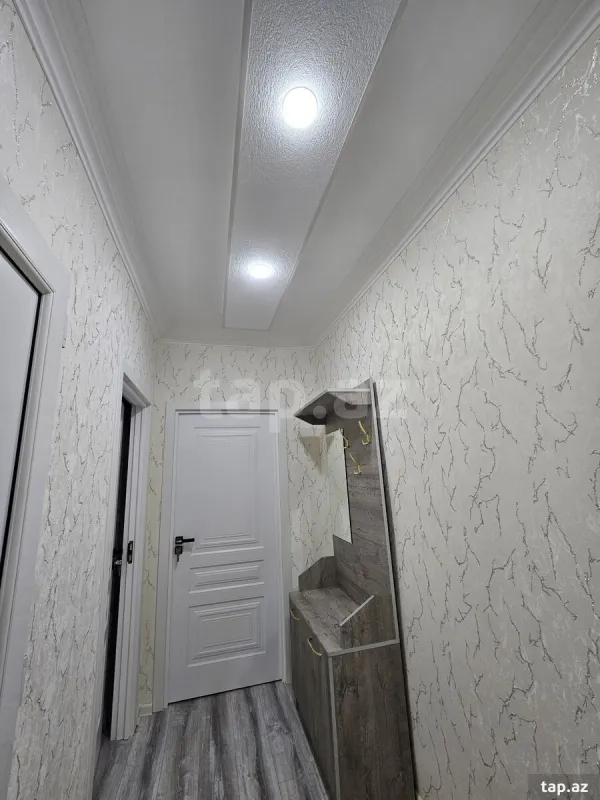 Satılır 2 otaqlı mənzil 42 m²