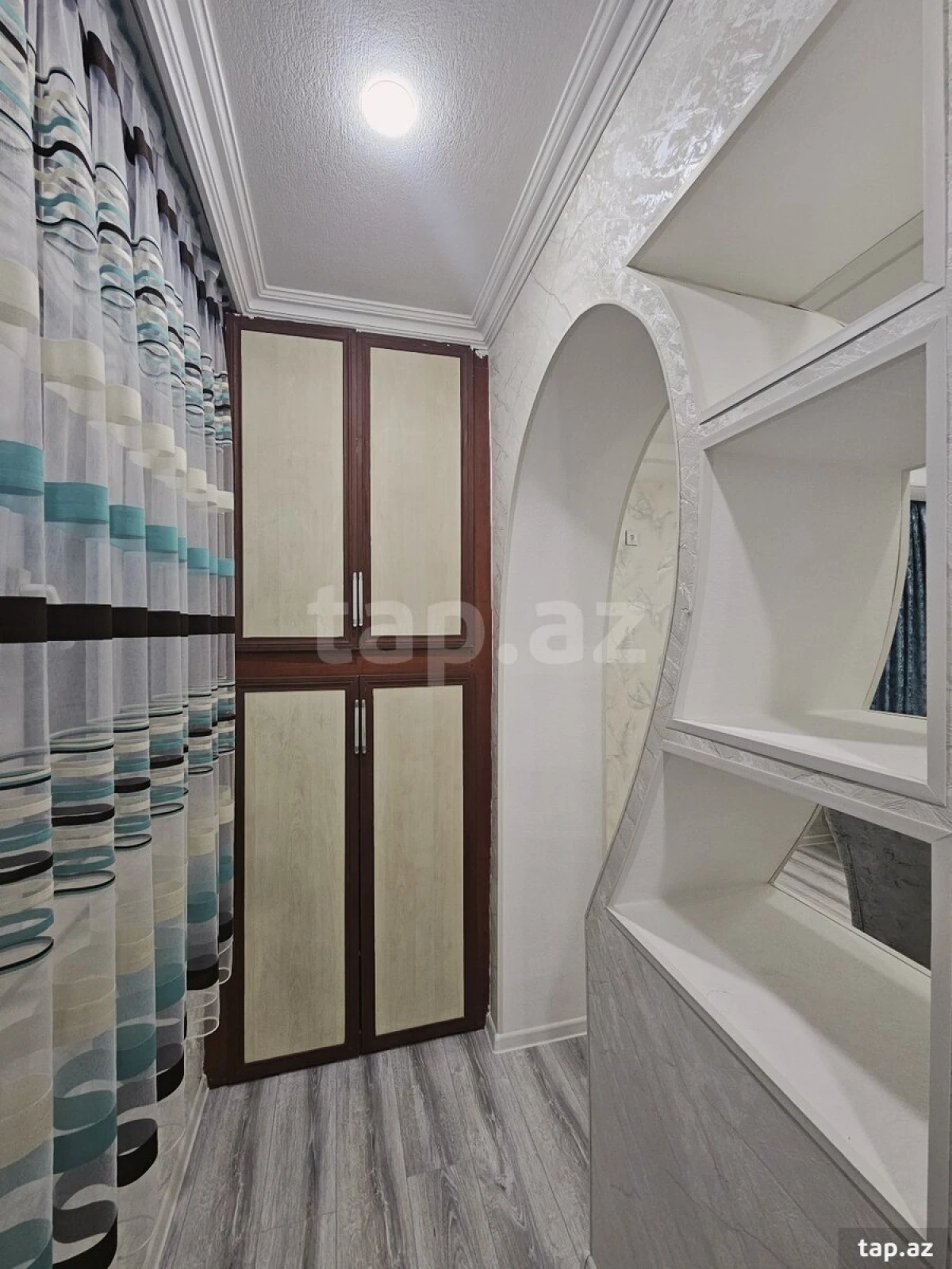 Satılır 2 otaqlı mənzil 42 m²