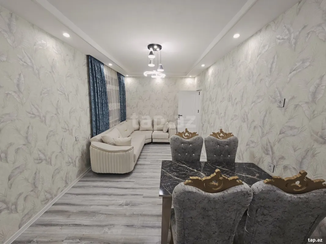 Satılır 2 otaqlı mənzil 42 m²