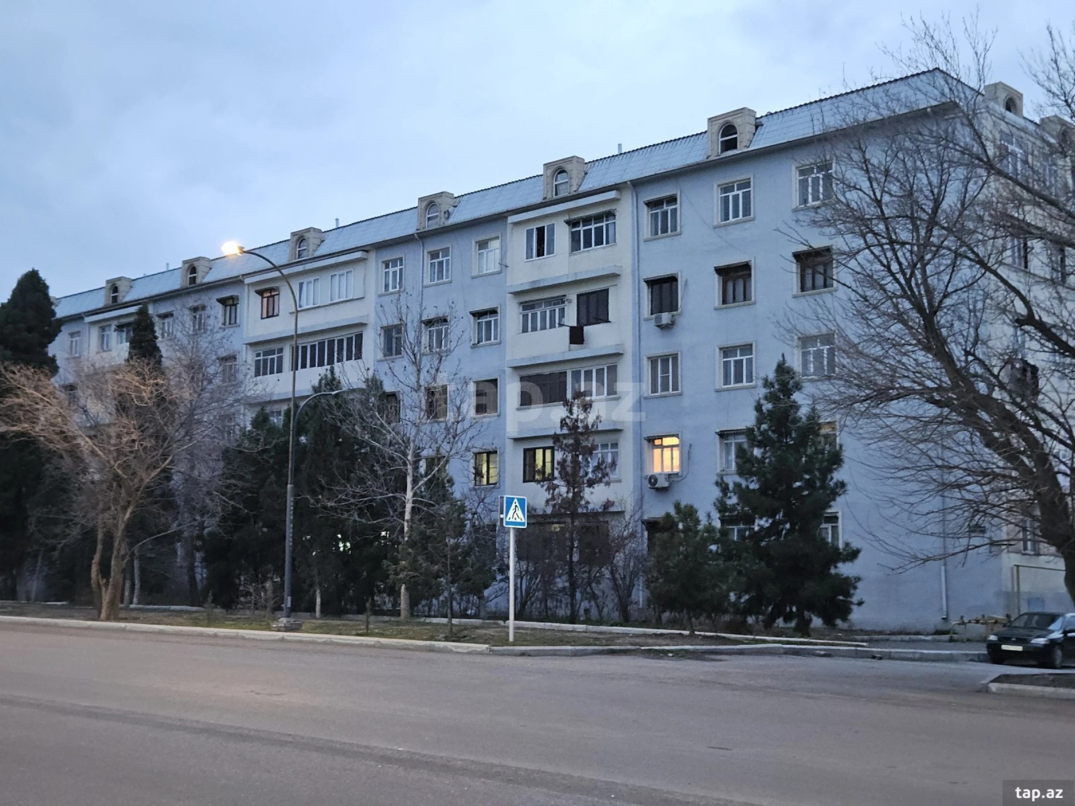 Satılır 2 otaqlı mənzil 42 m²