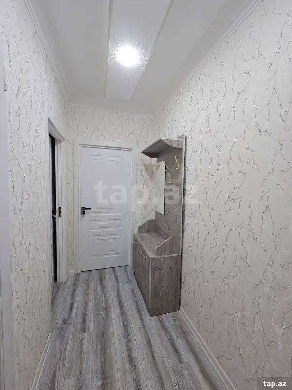 Satılır 2 otaqlı mənzil 42 m²