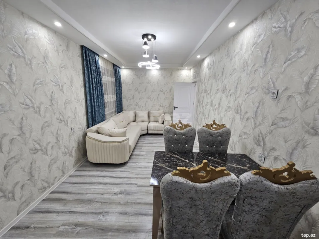 Satılır 2 otaqlı mənzil 42 m²