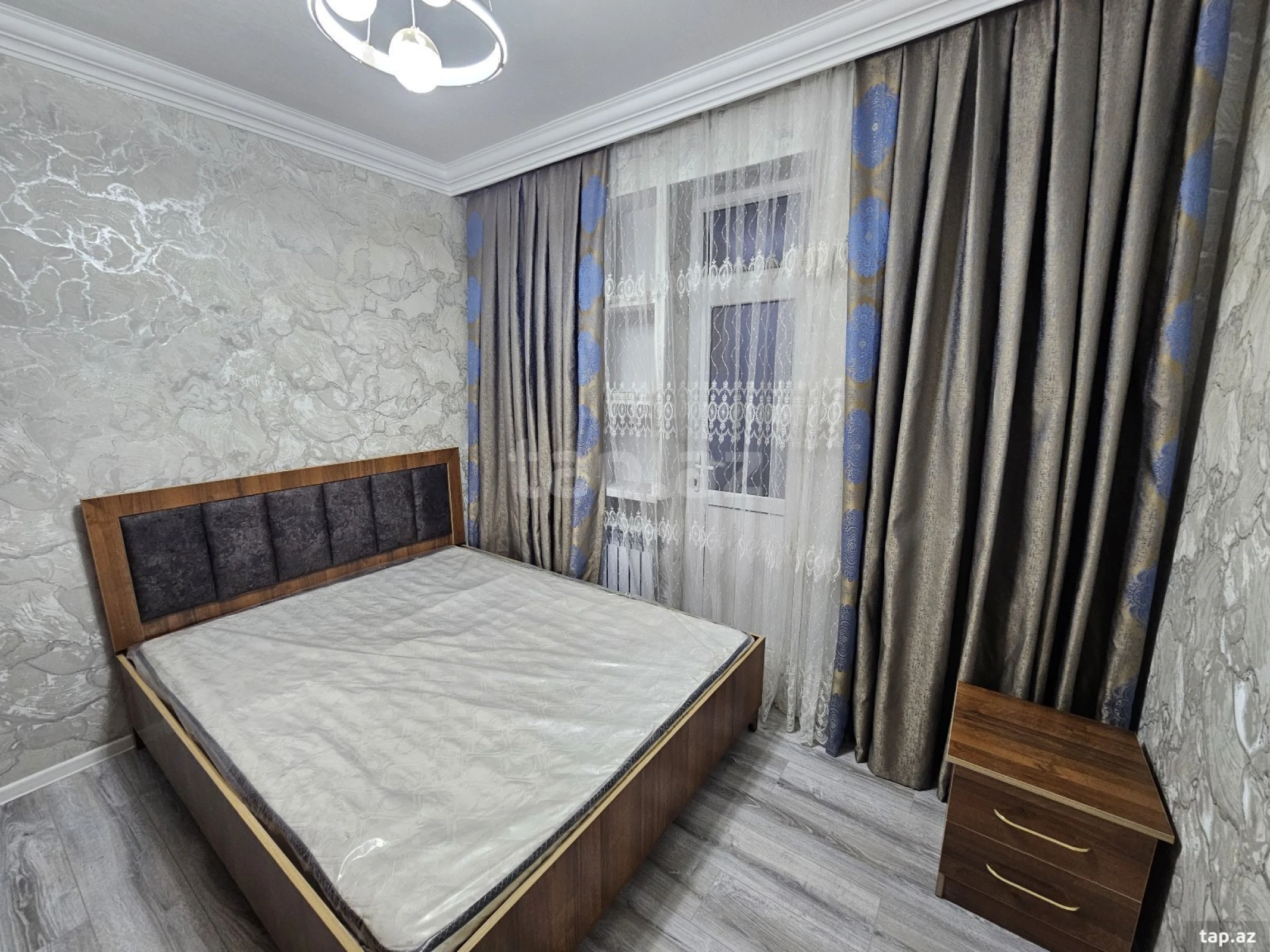 Satılır 2 otaqlı mənzil 42 m²