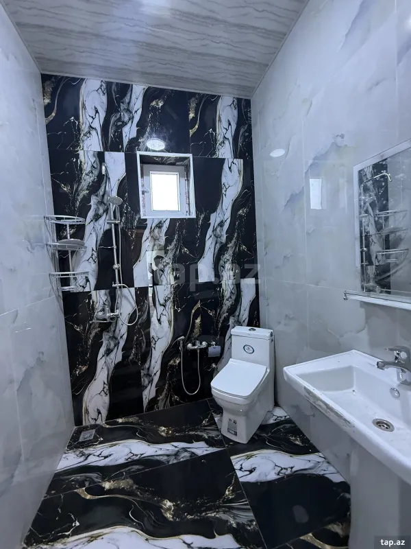 Satılır 3 otaqlı həyət evi