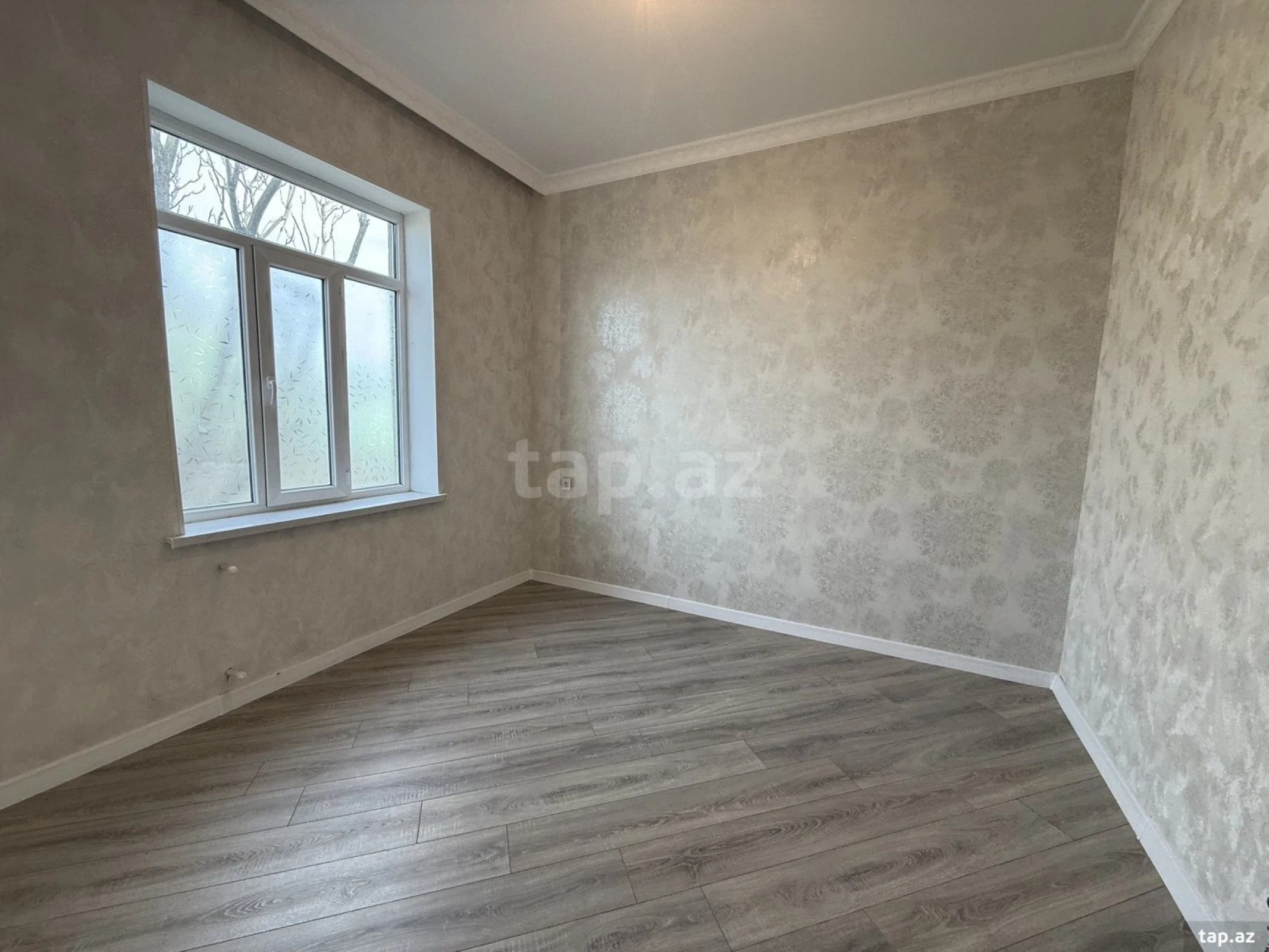 Satılır 3 otaqlı həyət evi