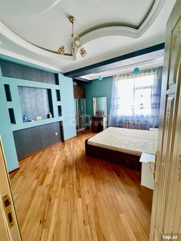 Kirayə verilir 2 otaqlı yeni tikili 80 m²