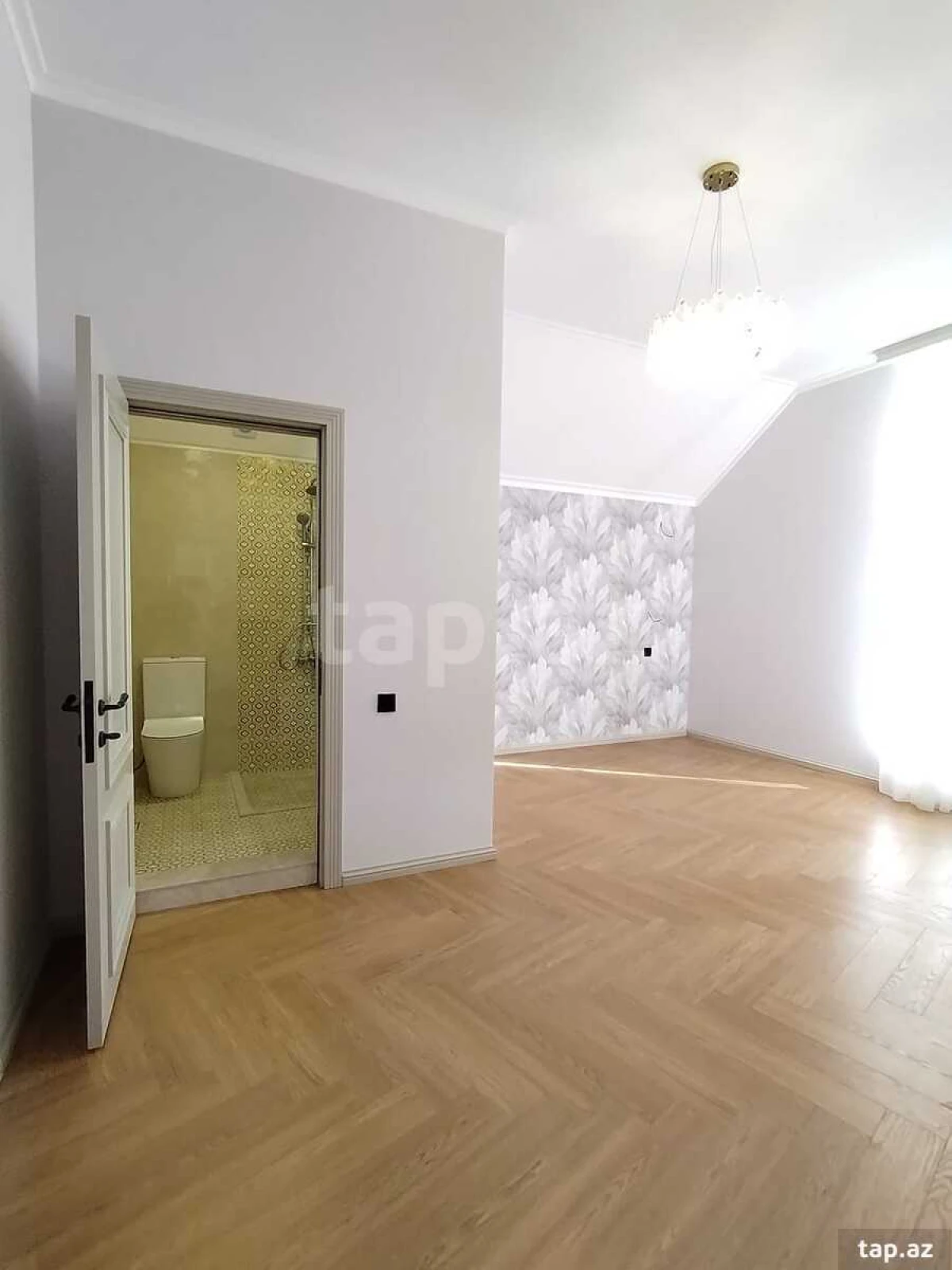 Satılır 4 otaqlı həyət evi 200 m²