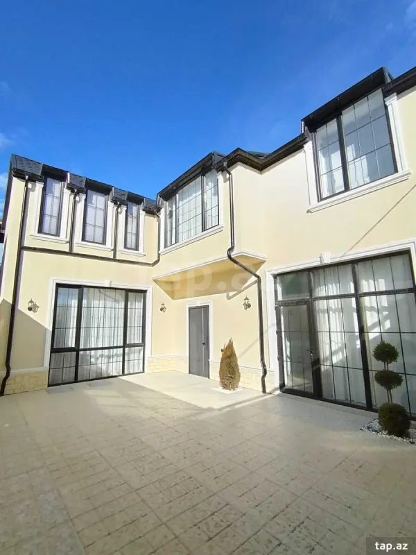 Satılır 4 otaqlı həyət evi 200 m²