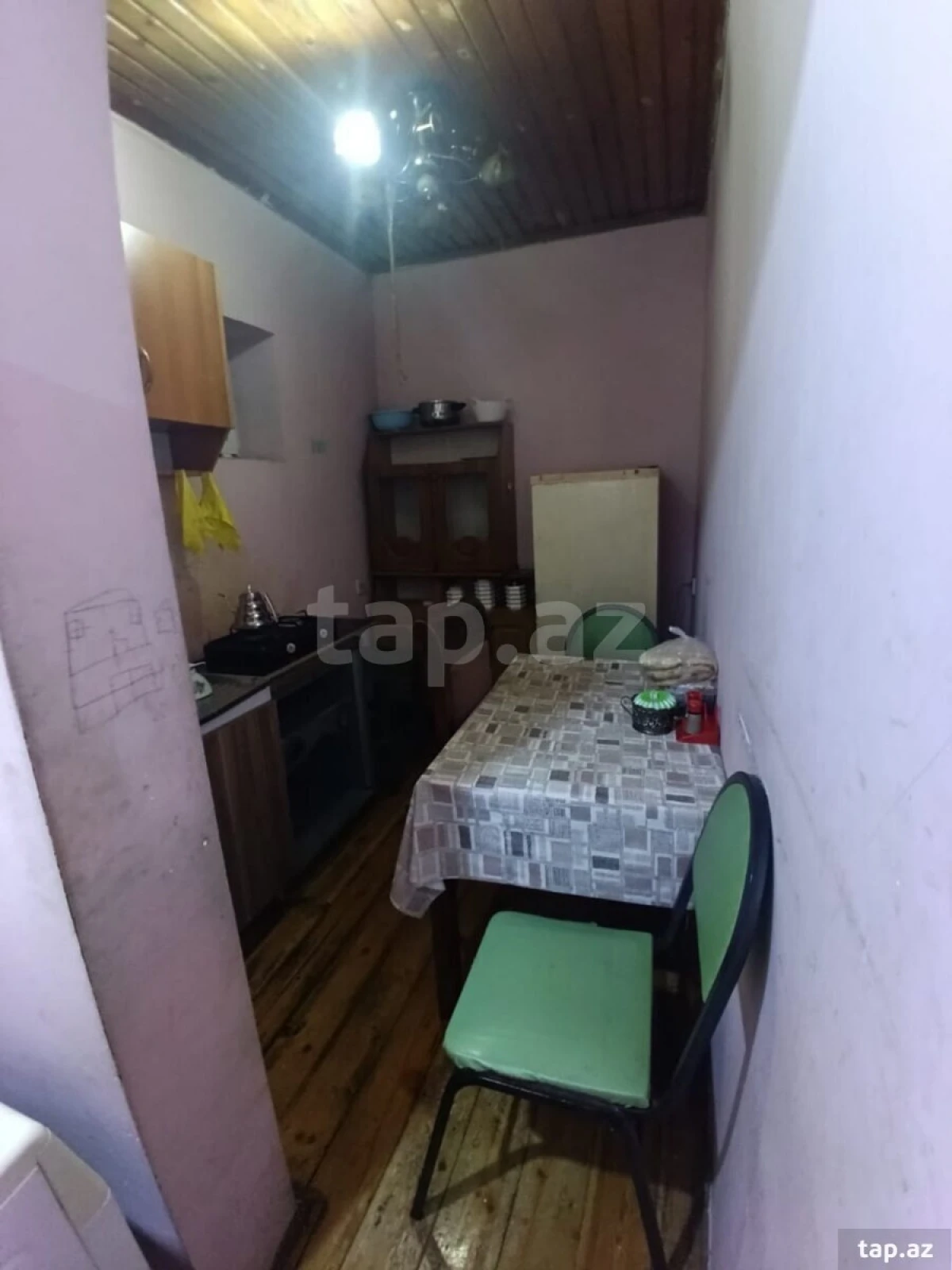 Kirayə verilir 1 otaqlı həyət evi