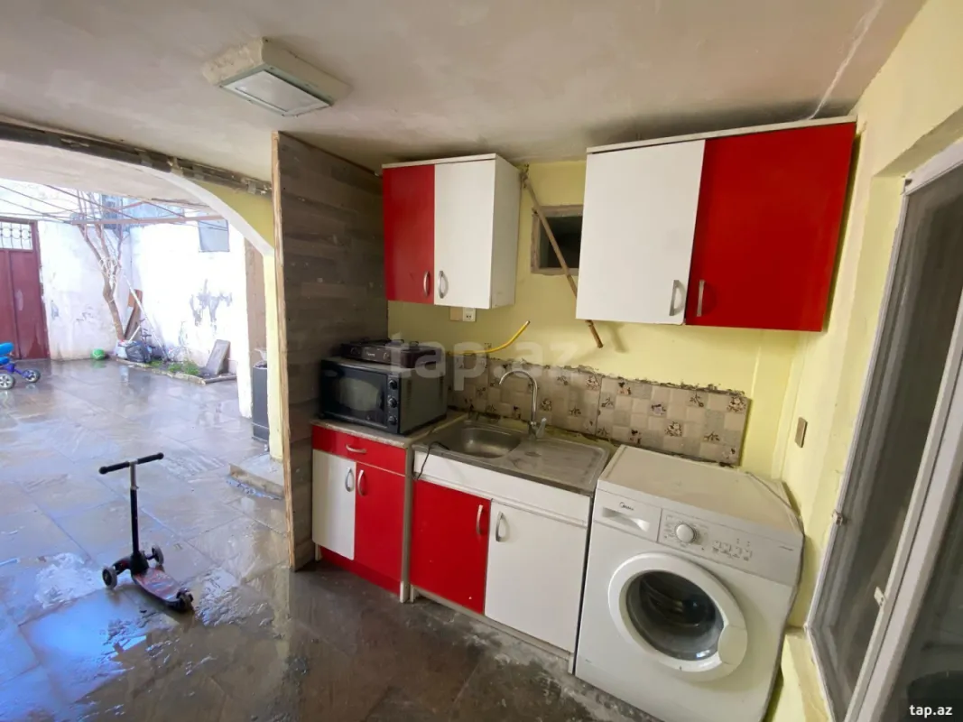 Kirayə verilir 3 otaqlı həyət evi