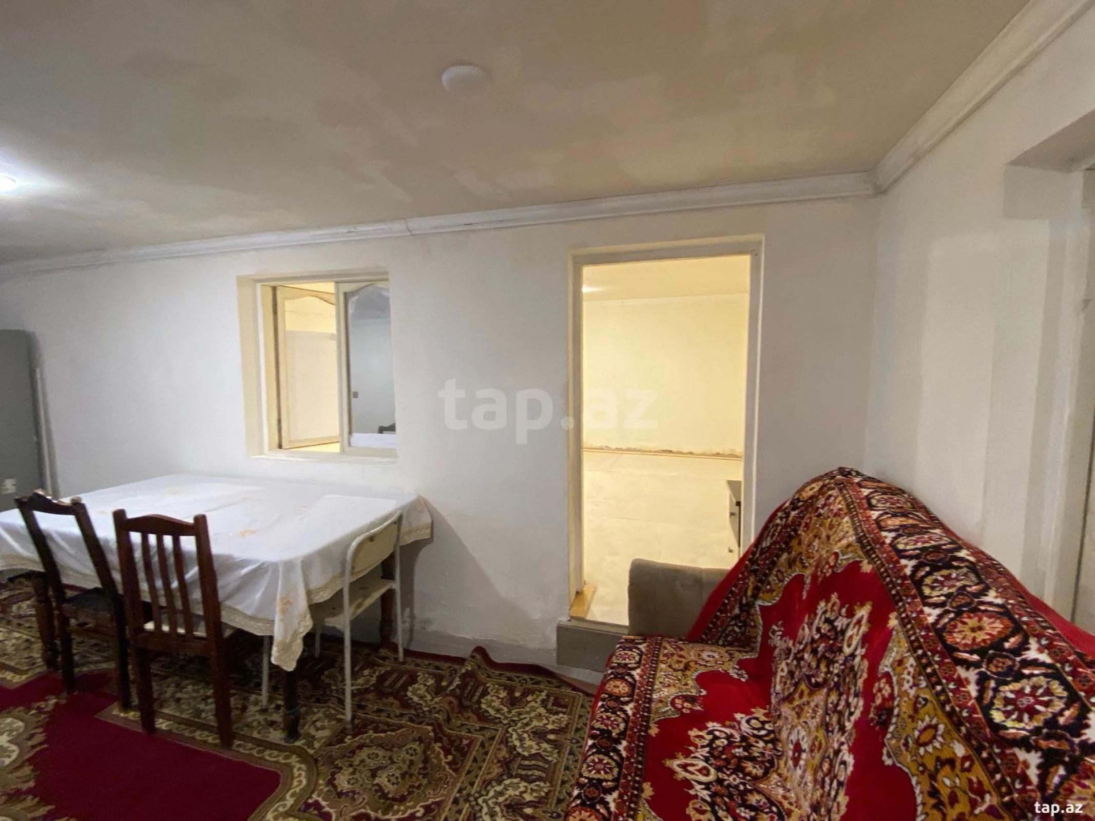 Kirayə verilir 3 otaqlı həyət evi